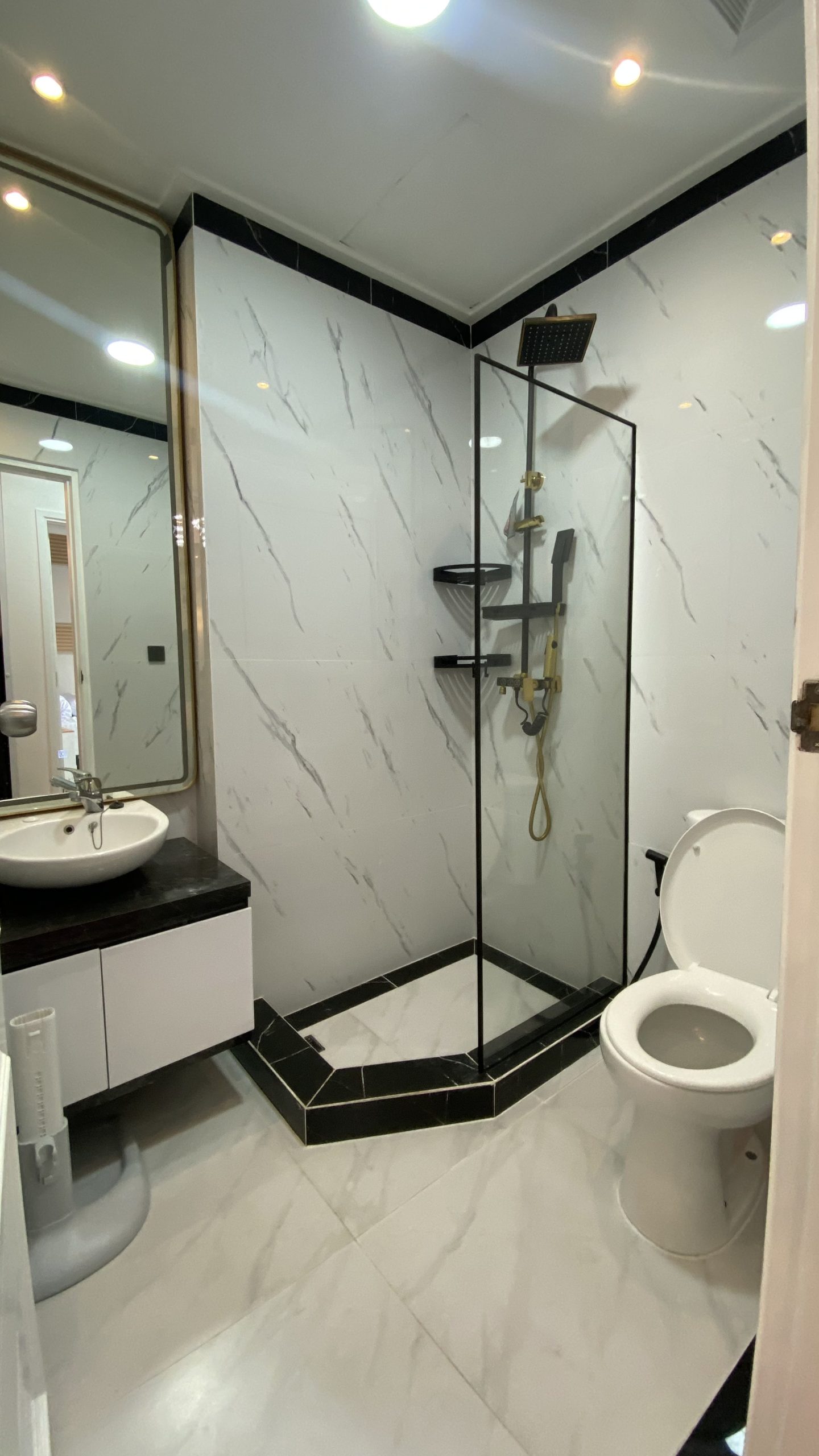 Properti Bitung 4
